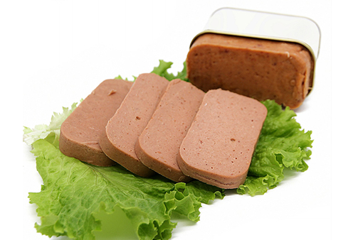 Canned beef luncheon meat